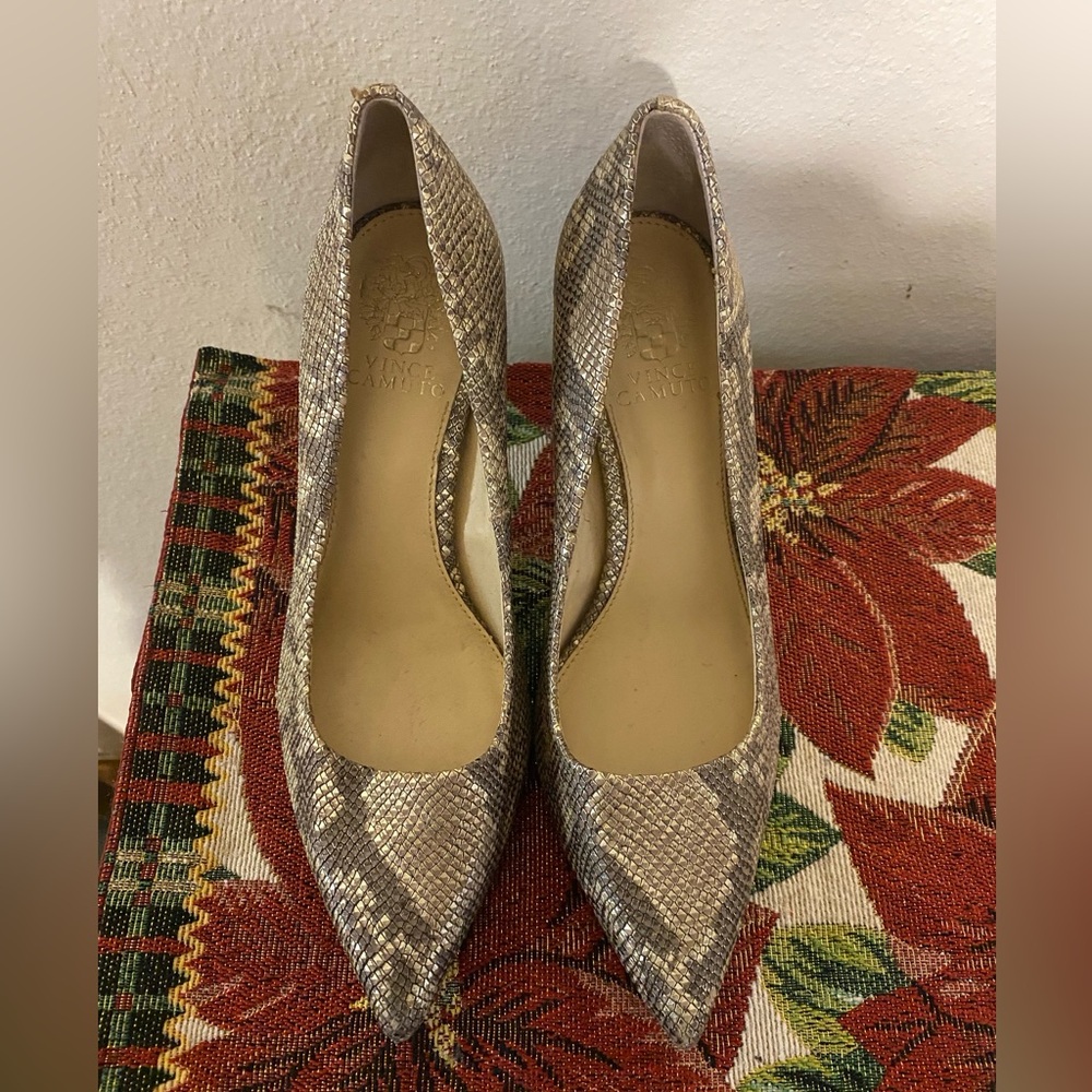 Vince Camuto Metallic Snakeskin Pointed Toe Pumps in Taupe - Picture 2 of 8